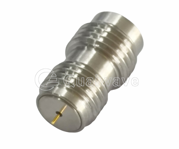 Straight Terminal Without Dielectric Connectors